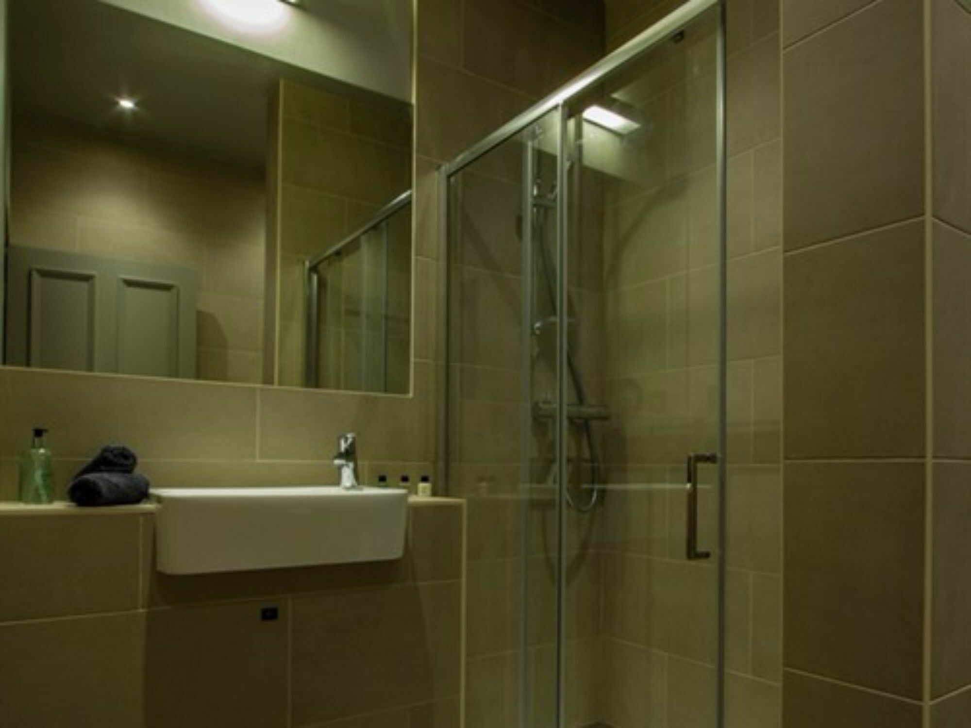 Edinburgh Nine Apartment Bagian luar foto